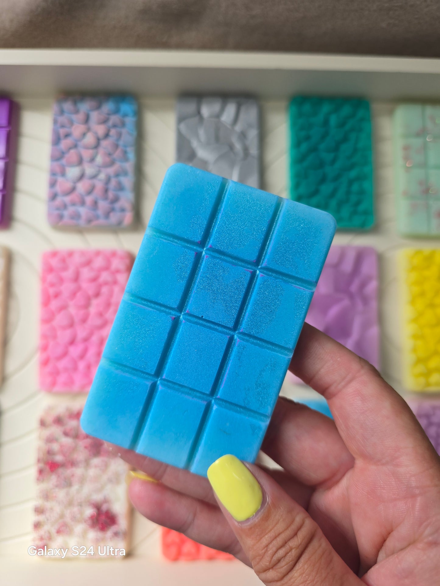 PERFUME INSPIRED MINI BARS
