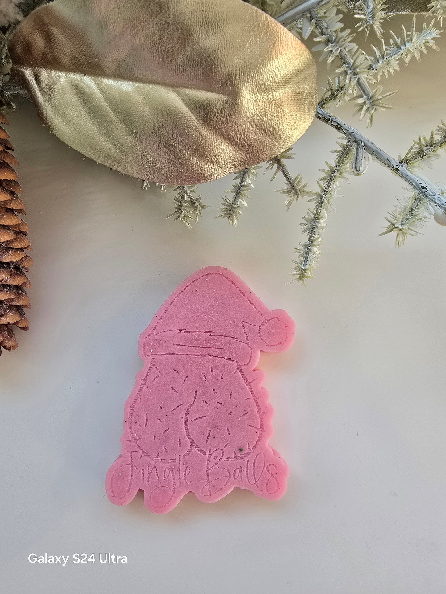 "SPUN SUGAR & FESTIVE FRUITS " JINGLE BALLS