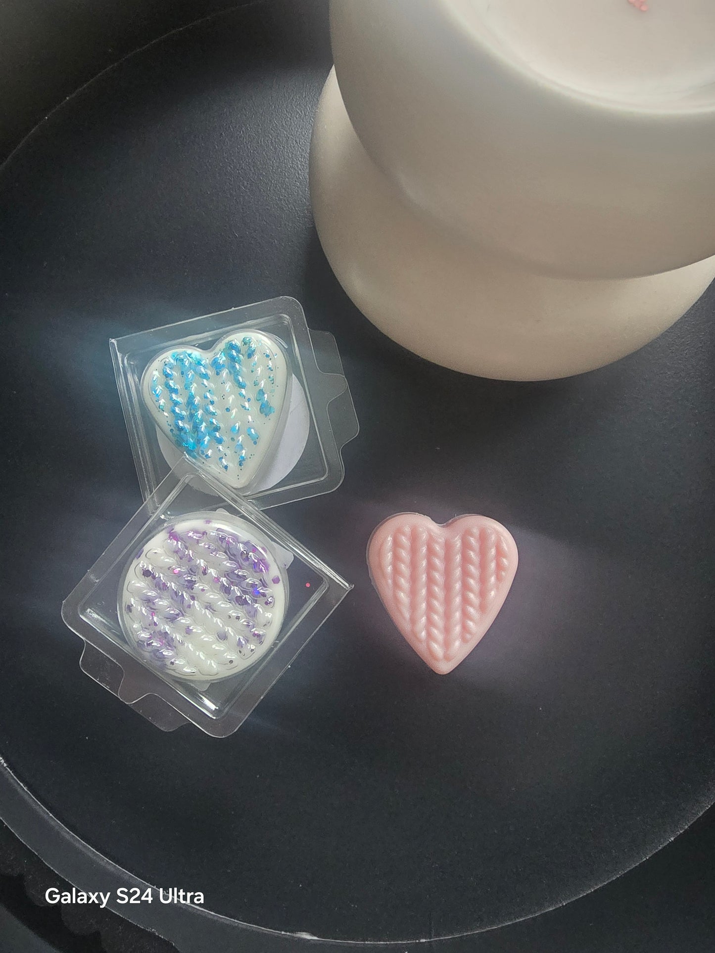 SAMPLE CLAM LAUNDRY INSPIRED