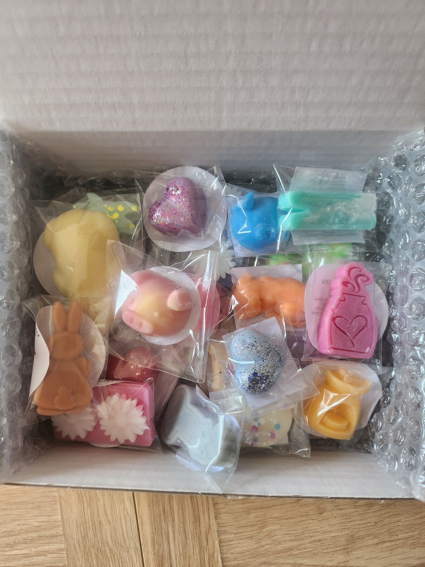 SAMPLE  MELT SCENT BOX