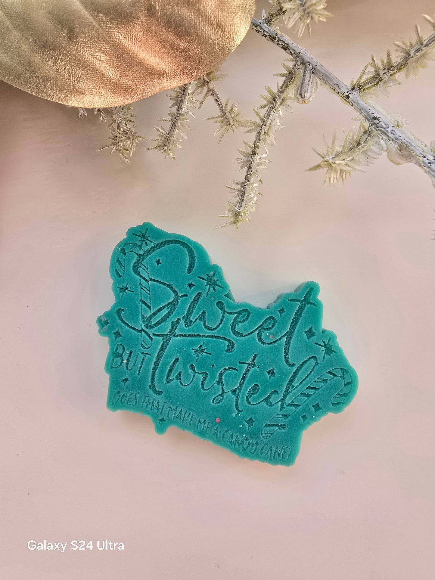 "JINGLE BELLS  " SWEET  TWISTED