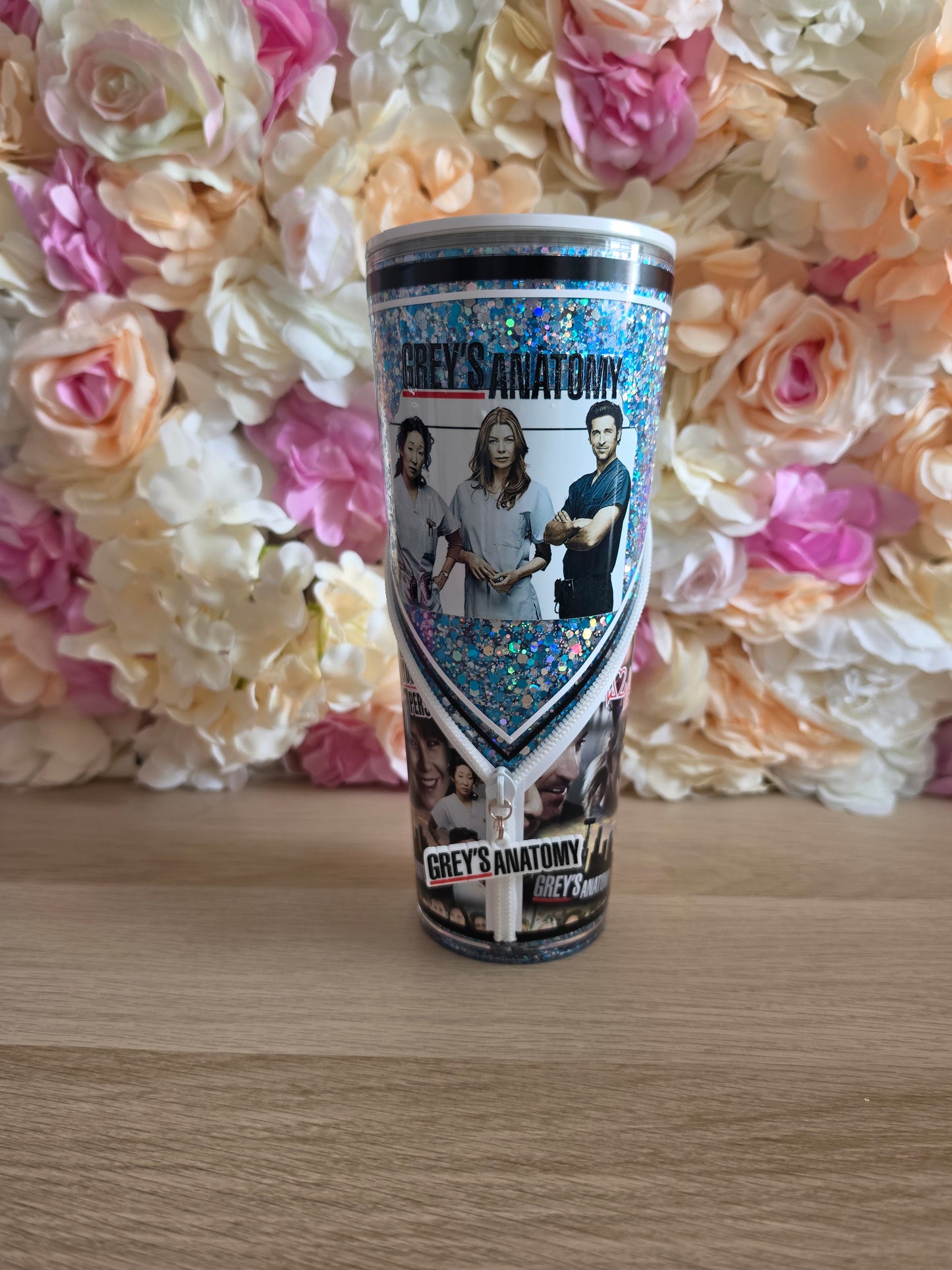 GREY'S ZIPPER TUMBLER