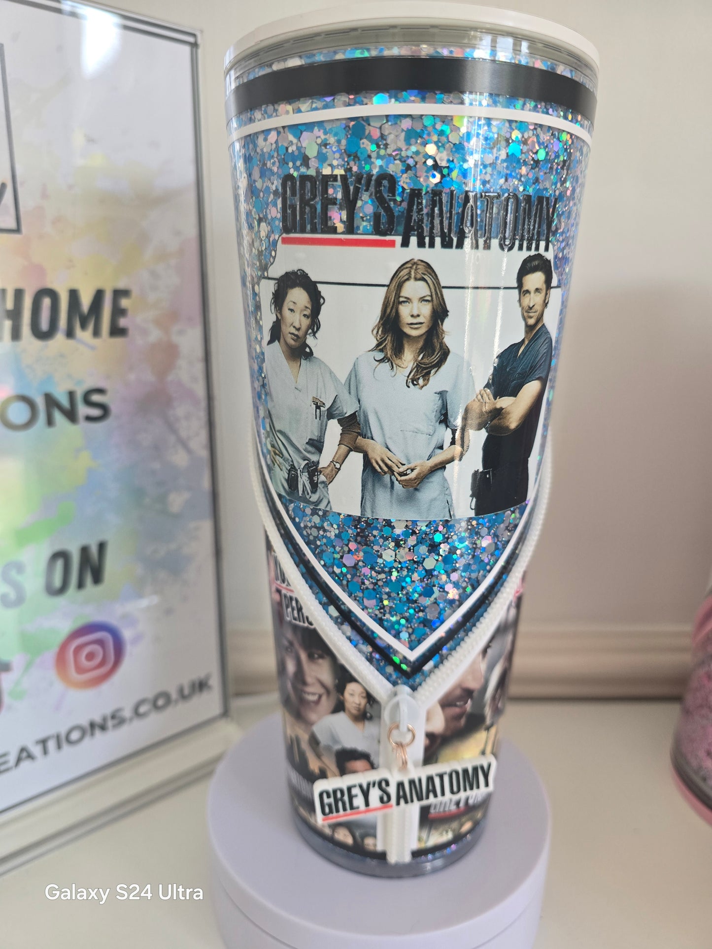 GREY'S ZIPPER TUMBLER