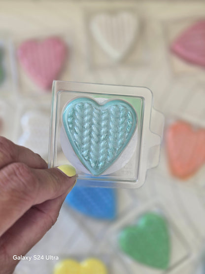 SAMPLE HEARTS LAUNDRY / CLEAN INSPIRED