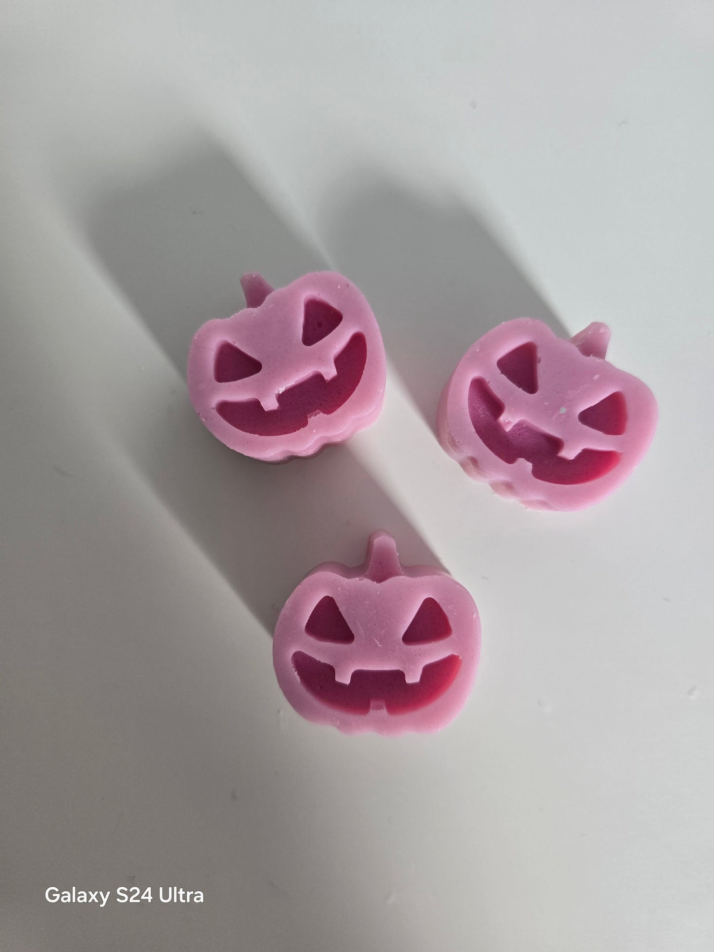 HALLOWEEN MINI FACE PUMPKINS