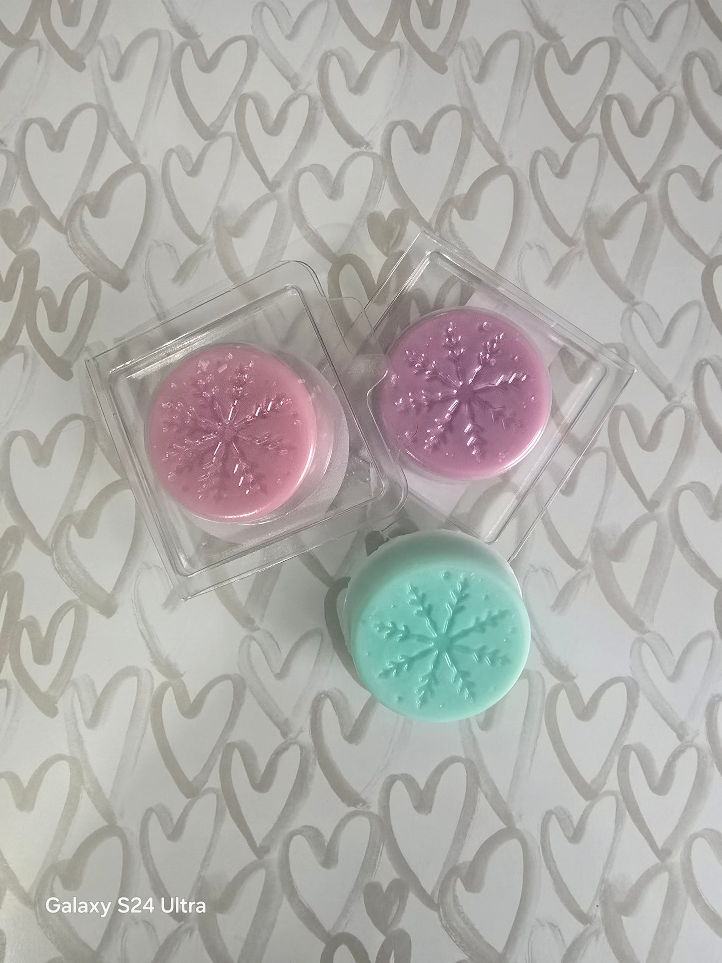 SAMPLE SNOWFLAKE CLAM